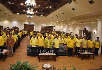 DPD Partai Golkar Jawa Timur saat kembali menggelar Pertemuan dan Pelepasan Calon Anggota Legislatif di Daerah Pemilihan, Minggu (6/8/2023) di Hotel Narita Tulungagung.