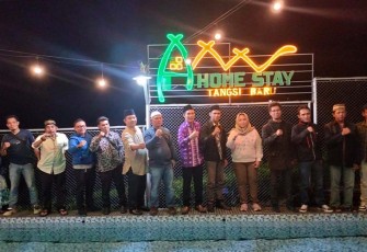 Foto Bersama usai acara ramah tamah