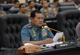  Panglima TNI Laksamana TNI Yudo Margono S.E., M.M saat menghadiri Rakor Lintas Sektoral tentang pengamanan Idul Fitri 1444 H Tahun 2023