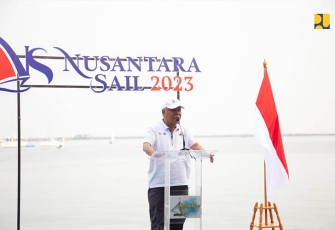 Menteri Basuki saat Lepas Peserta Nusantara Sail 2023