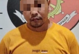 Tersangka Pelaku Judi tebak angka saat menunjukkan barang bukti usai dibekuk Tim Unit Reskrim Polsek Padang Bolak