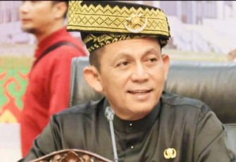Gubernur Kepulauan Riau H. Ansar Ahmad