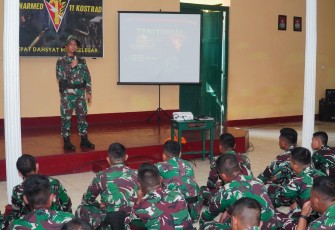 Yonarmed 11/GG/2/2 Kostrad Bekali Ilmu Teritorial Guna Mendukung Tugas Pokok TNI