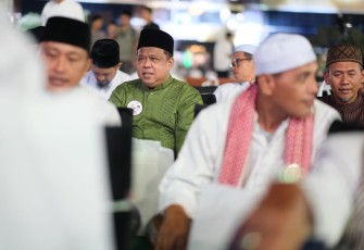 Ketua DPW PKS Jawa Timur Irwan Setiawan, turut hadir sebagai peserta dalam acara doa bersama yang digelar oleh Polda Jatim pada Kamis, (26/9) agar Pilkada Jawa Timur yang aman dan damai, sekaligus memperingati Maulid Nabi Muhammad SAW