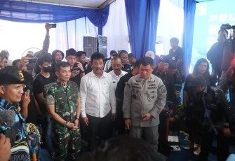 Pangdam I/BB, Mayjen TNI Mochammad Hasan turut menghadiri sekaligus menjadi saksi prosesi awal pembangunan kawasan Rempang Eco City di Tj Banun, Kecamatan Galang, Kota Batam, Provinsi Kepulauan Riau (Kepri), Rabu (10/1/2024)