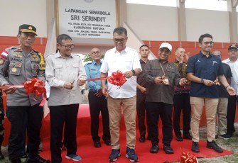 Bupati dan Wakil Natuna Resmikan Tribun Sri Serindit SKK Migas 