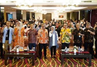 Anggota DPRD Batam Tan A Tie Hadiri Pelatihan Digital Marketing dan Branding Produk Angkatan II