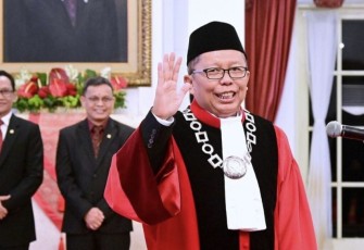Pengucapan Sumpah Arsul Sani sebagai Hakim Konstitusi di Istana Negara, Jakarta, pada Kamis, 18 Januari 2024.