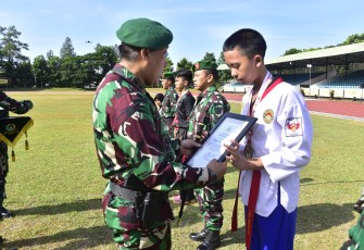 Gubernur Akademi Militer, Mayjen TNI R. Sidharta Wisnu Graha, S.E