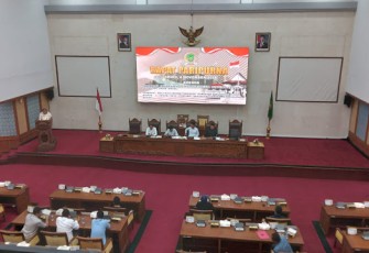 Pemkot Batam Menyetujui Ranperda Tentang Penyelenggaraan Pendidikan Dasar 