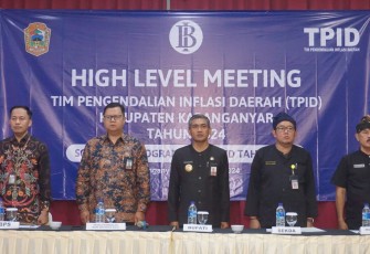 Rapat pleno program kerja Tim Pengendalian Inflasi Daerah (TPID) Kabupaten Karanganyar, di Hotel Tamansari, Kamis (23/2/2024).