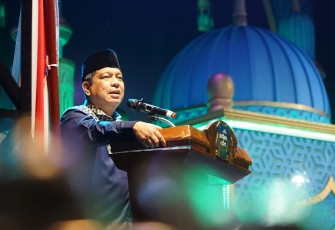 Penjabat Wali Kota Tebing Tinggi Drs. Syarmadani, M.Si., saat Hadiri Penutupan MTQ ke-53 dan FSQ ke-17 Kota Tebing Tinggi.