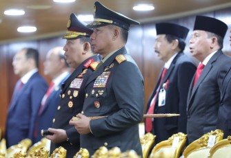 Panglima TNI Dampingi Presiden RI Hadiri Pelantikan Anggota MPR, DPR dan DPD RI