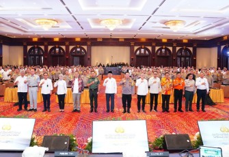 Panglima TNI Jenderal TNI Agus Subiyanto Hadiri Rapat Koordinasi Lintas Sektoral Operasi Ketupat 2024