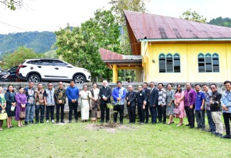 Bupati Samosir Hadiri Perayaan Bersama Masa Penciptaan dan Minggu Ekologi HKBP Tahun 2024
