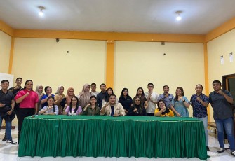 Foto bersama Pengurus Alumni STBM Dua Sudara Bitung tahun 2024