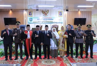 Nelfri Asfandi dan Eka Hariani Sandra Resmi Menjadi Ketua dan Wakil Ketua DPRD Kabupaten Pasaman