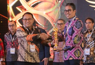 Bank Jatim Raih Gold Rank Dalam ASRRAT 2024