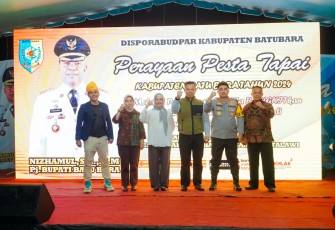 Foto Bersama usai acara