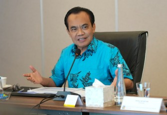 Sekretaris Kementerian Koordinator Bidang Perekonomian, Selaku Ketua Tim Teknis Dewan Kawasan Batam Susiwijono Moegiarso