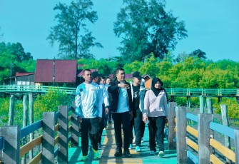 Pemerintah Kabupaten Batu Bara gelar jalan santai dan sena sehat secara bersama - sama, Minggu (08/12/2024). 