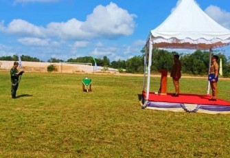 Bupati Bintan saat jadi Irup Pembukaan TMMD ke-119 di Kecamatan SKL