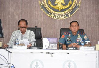 Danlantamal V saat Terima Tim Pemeriksaan Laporan Keuangan Kemhan BPK RI Tahun 2023