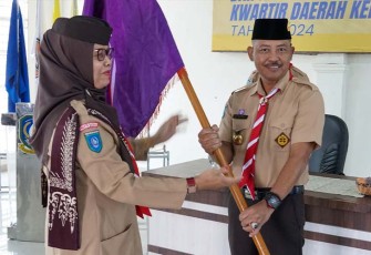 Adi Prihantara saat Lantik Kelengkapan Kwarda dan Buka KMD 2024 di Aula Kwartir Daerah Gerakan Pramuka Kepulauan Riau, Tanjungpinang, Sabtu (17/02).
