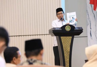 Direktur Pemberdayaan Zakat dan Wakaf, Kementerian Agama (Kemenag), Waryono Abdul Ghafur