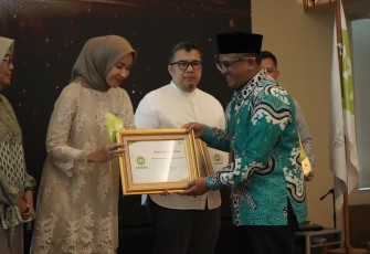 Lembaga Amil Zakat Nasional (Laznas) Inisiatif Zakat Indonesia (IZI) mengelar public expose dan pemberian penghargaan IZI Award yang berlangsung di A-One Hotel, Kebon Sirih, Menteng, Jakarta Pusat, Selasa (5/3/2024)
