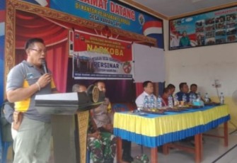 BNN Oku Timur Bersama Polsek Belitang II Sosialisasikan Tentang Bahayanya Narkotika di Desa Raman Jaya