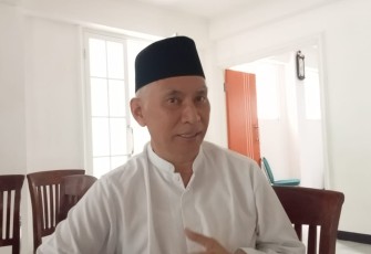 Prof KH Muhammad Bisri Fattah Karim