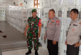 Pengamanan Kotak Suara Pemilu di PPK Kecamatan, Sabtu (17/2)