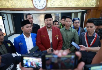 Sekjen Cipayung Plus saat memberikan keterangan pers usai silaturahmi bersama Kapolda Jatim, Selasa (20/2)