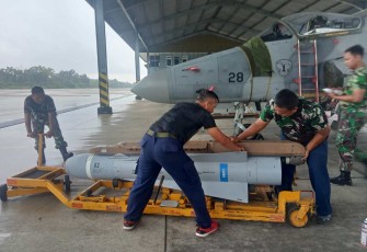 Tim Banharlap Sathar 65 Depohar 60 dalam latihan air to ground 