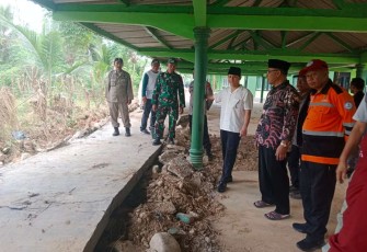 Peninjauan daerah terdampak banjir 