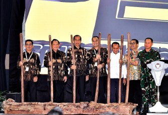 Panglima TNI Dampingi Presiden RI Buka Rakernas APEKSI di Balikpapan 