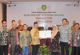 FGD RTRW Kabupaten Tapin, di hotel Fugo Banjarmasin 