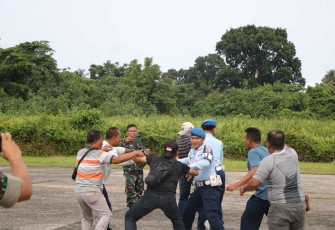 Latihan PHH Prajurit Lanud Sultan Sjahrir Padang