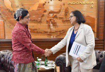Mendes PDTT Abdul Halim Iskandar 