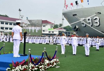 Kasal Laksamana TNI Muhammad Ali saat upacara HUT Kolinlamil ke-63 di Jakarta 