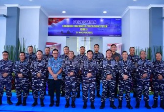 Kasal Laksamana TNI Muhammad Ali foto bersama
