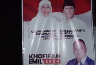 All Out Menangkan Khofifah-Emil di Pilgub Jatim Dokter Agung Pasang Ratusan Baliho 