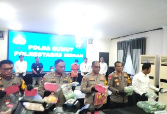 Konfrensi Pers Pengungkapan Jaringan Narkoba di Polrestabes Meda 