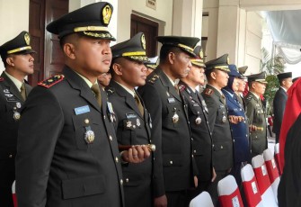 Upacara peringatan hari Pahlawan ke-79 di Balai Kota Malang, Minggu (10/11)