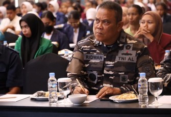 Kapoksahli Koarmada III Laksamana Pertama TNI Ridwan Prawira 