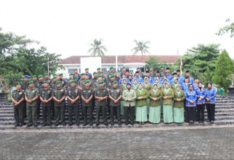 Ziarah rombongan Prajurit Kodim 0806/Trenggalek 