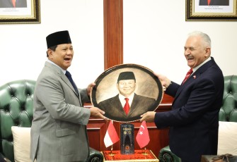 Menhan Prabowo saat Terima Kunjungan Mantan PM Turki di Kemhan