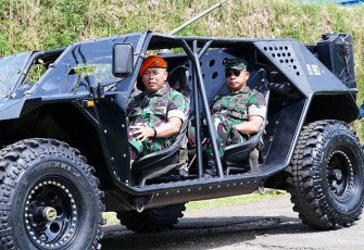 Panglima TNI saat Cek Kesiapan Pasukan Elite Baret Jingga Sat Bravo 90 di Mako Sat Bravo 90, Jl. Raya Lapan Rumpin, Bogor, Jawa Barat, Jumat (12/1/2024).