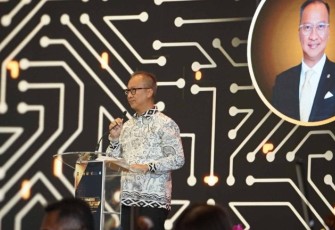 Menperin Agus Gumiwang Kartasasmita 